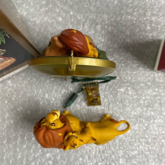 Hallmark The Lion King Ornaments Bundle - Picture 4 of 6